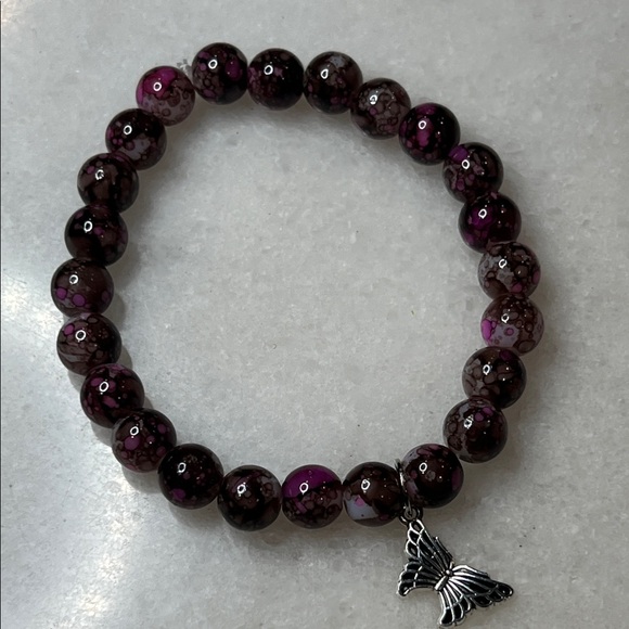 Chic Beaded Bracelet with Butterfly Charm - Picture 7 of 7